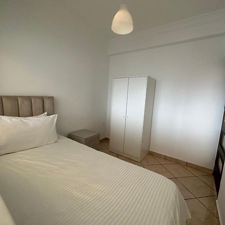 Piso Centrico Y A Pie De Playa. Apartment Мартил Стая снимка