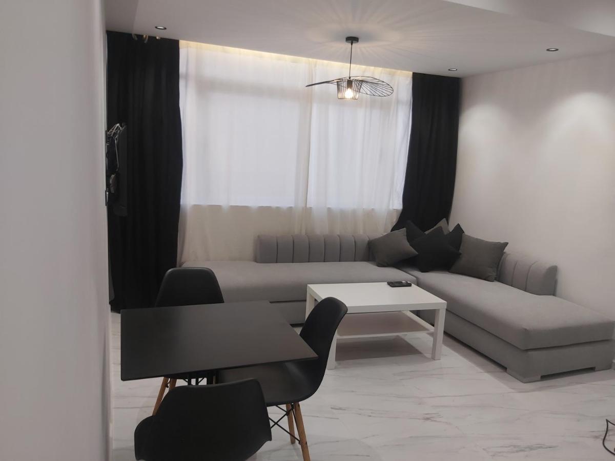 Piso Centrico Y A Pie De Playa. Apartment Мартил Екстериор снимка