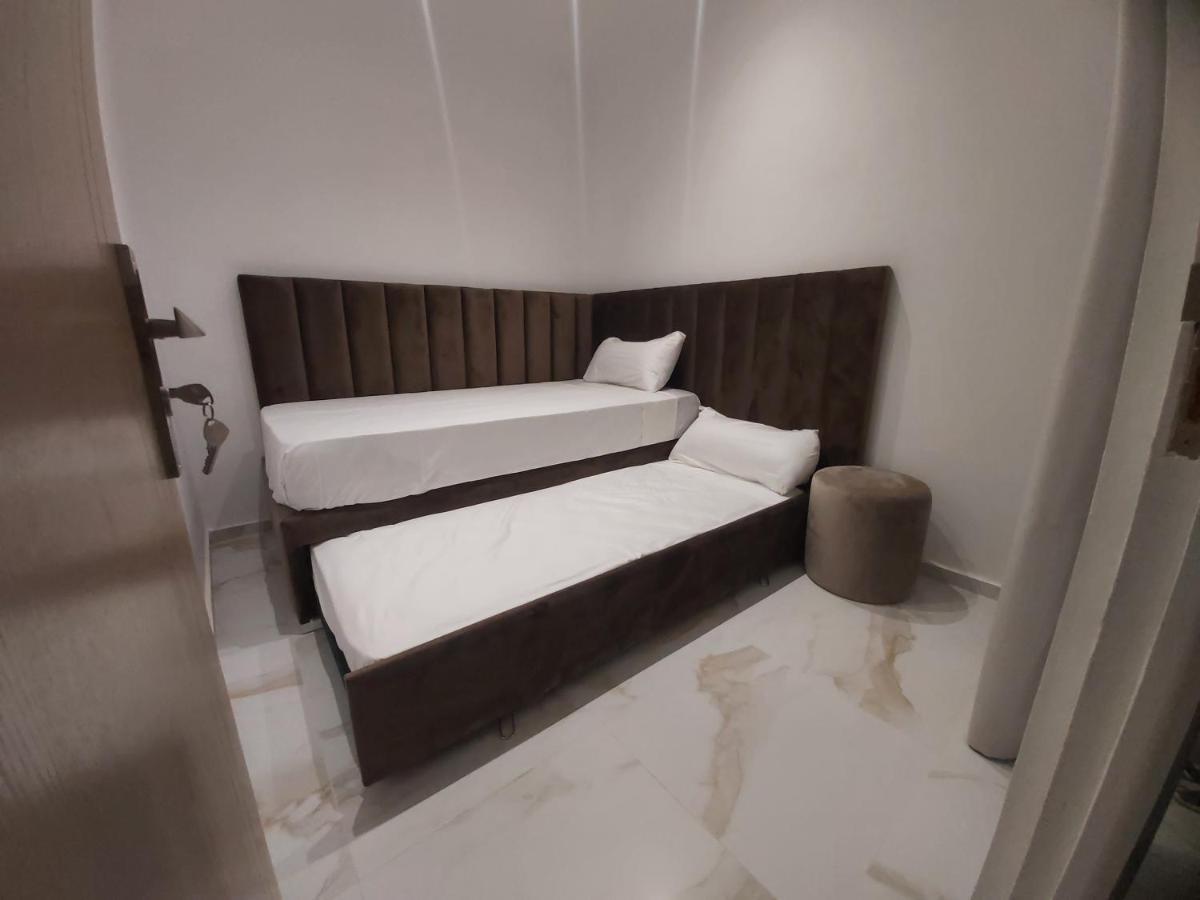 Piso Centrico Y A Pie De Playa. Apartment Мартил Екстериор снимка