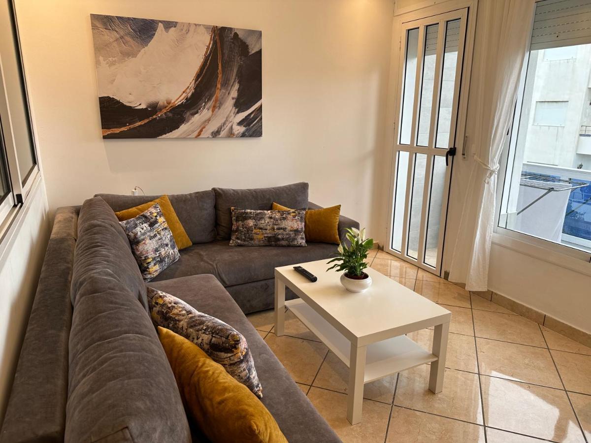 Piso Centrico Y A Pie De Playa. Apartment Мартил Екстериор снимка