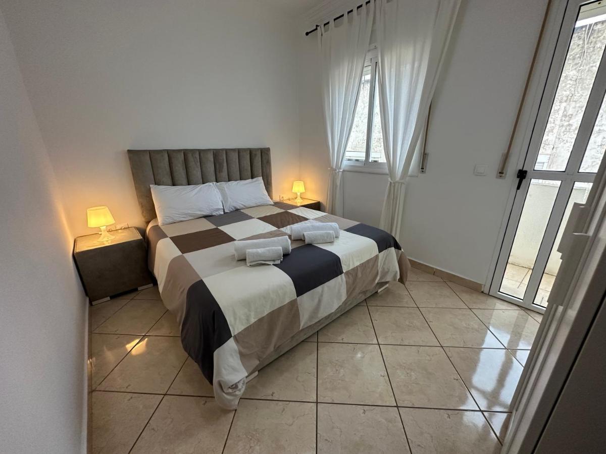 Piso Centrico Y A Pie De Playa. Apartment Мартил Екстериор снимка